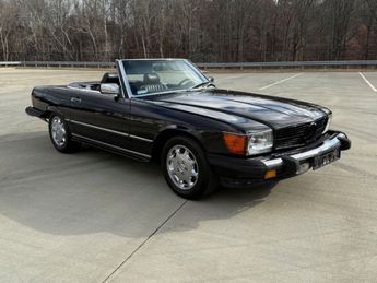  Voir détails -Mercedes Classe SL 560 V8 à  Le Havre (76)