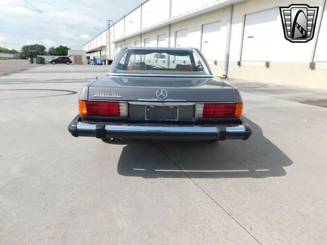 Mercedes Classe SL Classe Moteur V8 de 3,8  de 1981