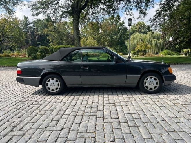 Mercedes 300 Cabriolet  de 1993