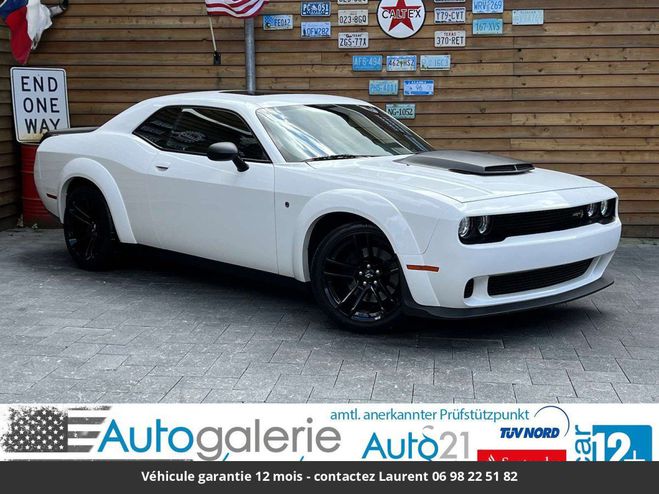 Dodge Challenger widebody 5,7l v8 hors homologation 4500e Blanc de 2017