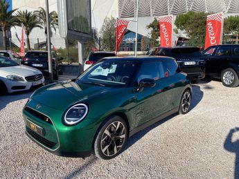  Voir détails -Mini One 3-pt. BEV Cooper SE Favoured PACK M à Cannes La Bocca (06)
