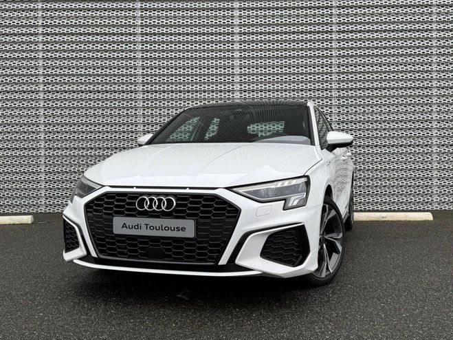 Audi A3 Sportback 40 TFSIe 204 tronic 6 Line Blanc de 2023