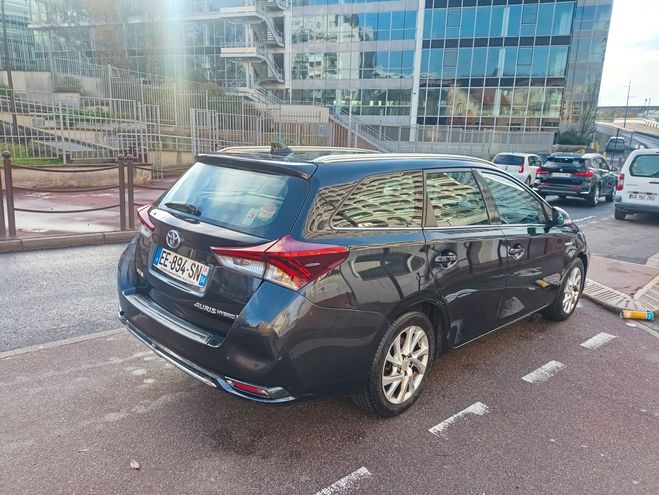 Toyota Auris Boite Auto dynamique noir de 2016