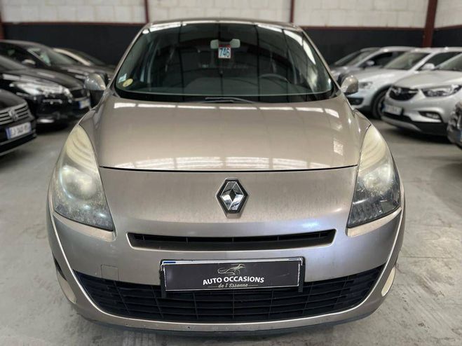 Renault  Grand Scenic III 1.5 dCi 105ch Carminat TomTom 7 plac BEIGE de 2009