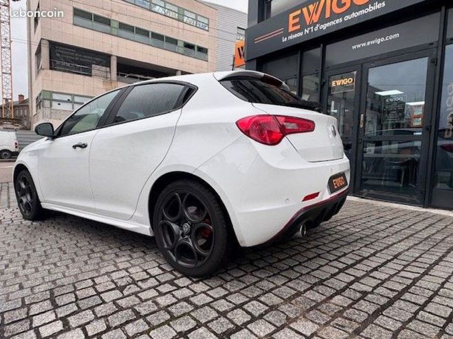 Alfa romeo Giulietta 1.6 JTDM 120 SPORT EDITION START-STOP Blanc de 2019