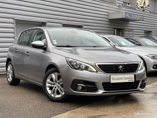 Peugeot 308 1.2 110ch Allure 2018 61.700 Kms Gris de 2018