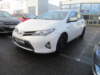  Voir détails -Toyota Auris Hybride 136h Dynamic à Aubire (63)