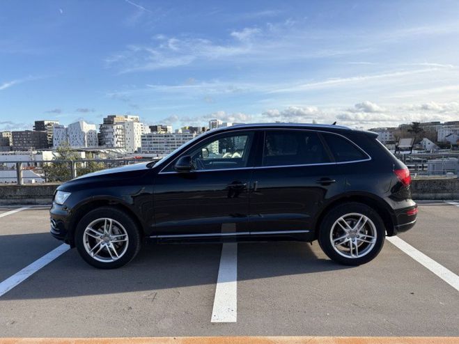 Audi Q5 2.0 TDI 170CH FAP START/STOP AVUS QUATTR Noir de 2012