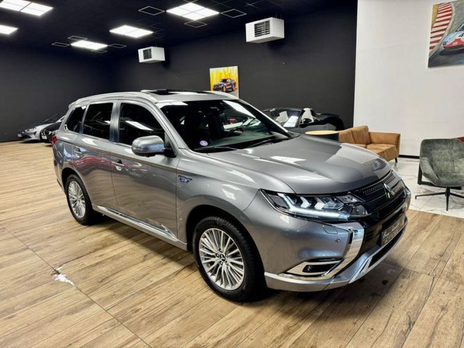 Mitsubishi Outlander PHEV III (2) TWIN MOTOR 4WD INSTYLE MY20 Gris Fonc Mtallis de 2020