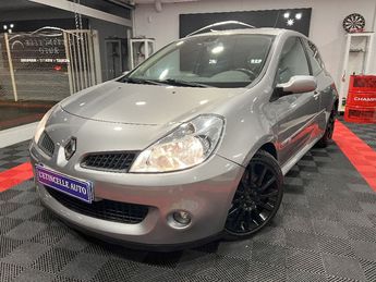  Voir détails -Renault Clio III 2.0 16V 200 Sport à Creuzier-le-Vieux (03)