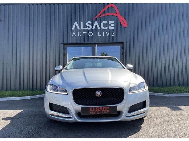 Jaguar XF 2.0 D - E-Perfomance 163CH BVA PURE GRIS FONCE de 2018