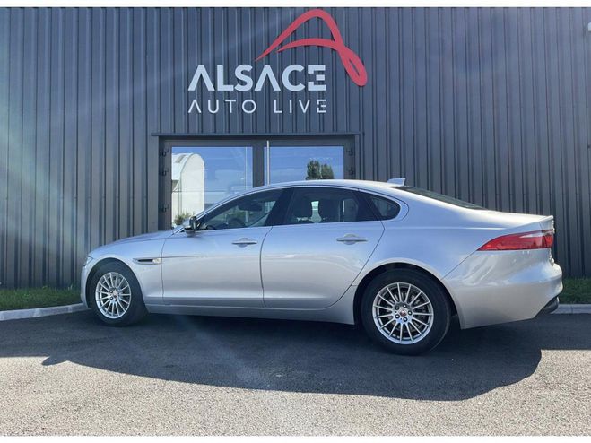 Jaguar XF 2.0 D - E-Perfomance 163CH BVA PURE GRIS FONCE de 2018