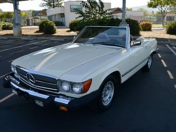  Voir détails -Mercedes 380 SL à  Le Havre (76)