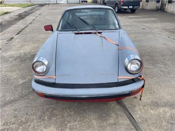  Voir détails -Porsche 911  à  Le Havre (76)