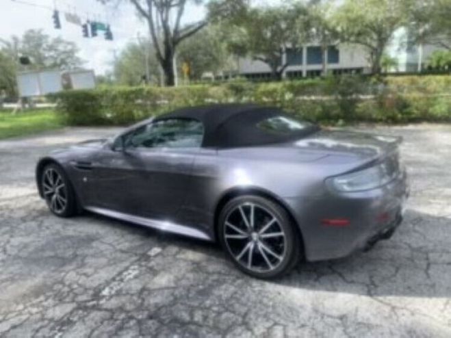 Aston martin Vantage N420  de 2011