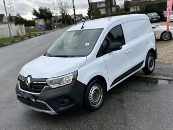  Voir détails -Renault Kangoo 1.5 BLUEDCI 95CV Ssame Ouvre Toi ENTRET à Coignires (78)