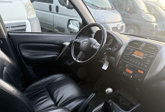 Toyota RAV 4 115 D-4D VXE 5P  de 2004