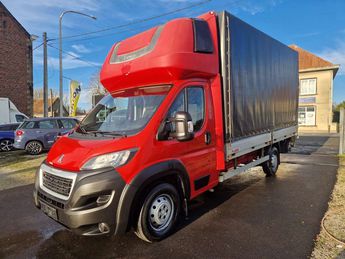  Voir détails -Peugeot Boxer 2.0 HDI 163 Plateau + lvateur couchett à Saint-Ghislain (73)