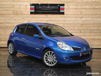  Voir détails -Renault Clio RS 3 2.0 16 V 200 BLEU MONACO à  Les Alluets-le-Roi (78)