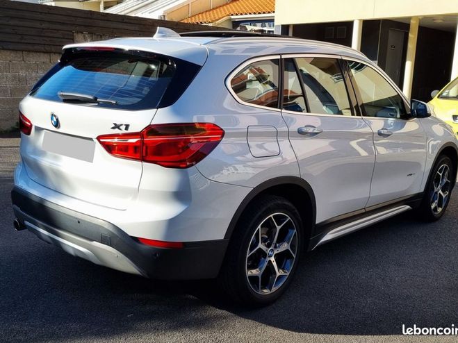 BMW X1 18d s-drive 150 cv x-line bva8 Blanc de 2016