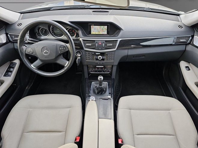 Mercedes Classe E 220 CDI 170 ch BlueEfficiency Avantgarde Gris de 2009