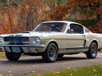  Voir détails -Ford Mustang V8 à  Le Havre (76)