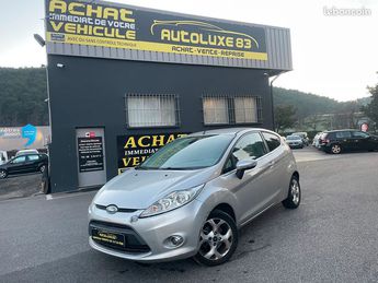  Voir détails -Ford Fiesta 1.4 tdci 70 cv garantie à Draguignan (83)