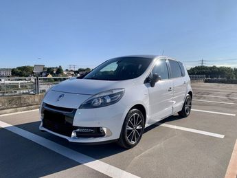  Voir détails -Renault Scenic III 1.5 DCI 110CH FAP BOSE EDC à Igny (91)