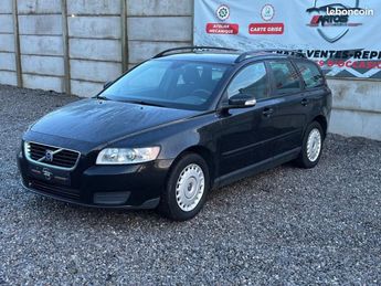  Voir détails -Volvo V50 110 CH DIESEL à Loison-sous-Lens (62)