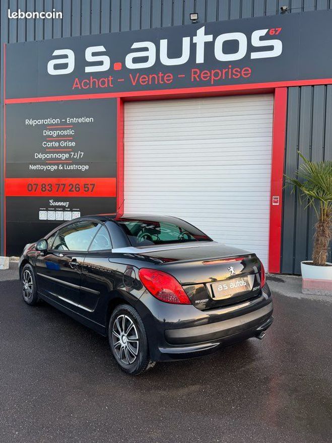 Peugeot 207 CC 1.6HDI. 110 CV cabriolet Clim auto si Noir de 2007