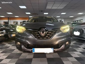  Voir détails -Renault Kadjar Black Edition à Louvroil (59)
