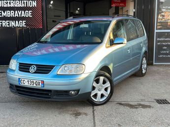  Voir détails -Volkswagen Touran carat 2.0 tdi 140ch 5 places à vreux (27)