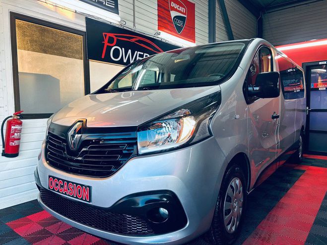 Renault Trafic Amnager pour transport PMR 124014 kms Gris Clair de 2016
