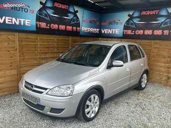  Voir détails -Opel Corsa City 1.2 Twinport 80 Ch à Guclard (72)