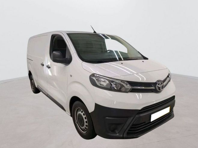 Toyota Proace FOURGON MEDIUM 2.0L 140 D-4D Blanc de 2022