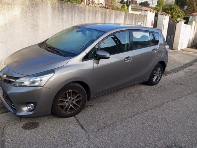 Toyota Verso 132 VVT-I FEEL Sable de 2015