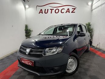  Voir détails -Dacia Sandero 1.2 16V 75  80000KM*PREMIERE MAIN à Thiers (63)
