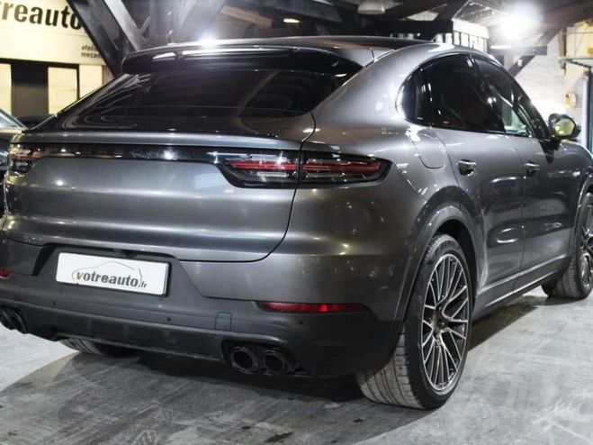 Porsche Cayenne III COUPE III COUPE 3.0 V6 E-HYBRID 462 Gris Fonce de 2022