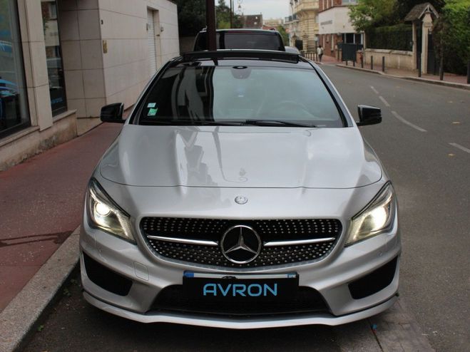 Mercedes Classe CLA (2) 220 D FASCINATION 7G-DCT AMG-LINE Gris Clair Mtallis de 2015