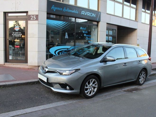 Toyota Auris II (2) TOURING SPORTS HYBRIDE 136 DYNAMI Gris Mtallis de 2018