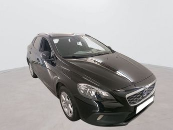  Voir détails -Volvo V40 CROSS COUNTRY D2 120 Kinetic à Chanas (38)