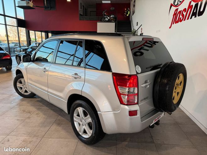 Suzuki Grand Vitara 1.9 DDiS 4WD 129cv-2008 Gris de 2008