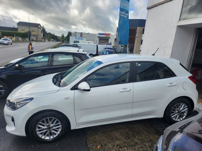 Kia Rio URBAN Blanc Iceberg de 2020