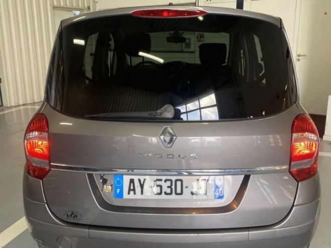 Renault Modus GRAND 1.5 DCI 85CH DYNAMIQUE Gris F de 2010