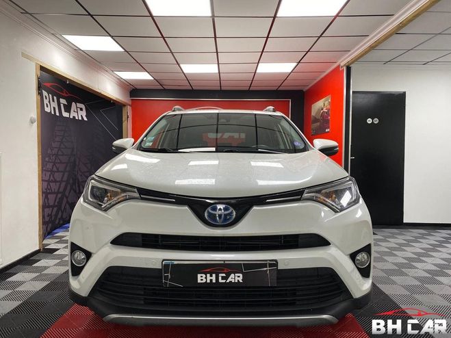 Toyota RAV 4 Hybride 197ch AWD Dynamic Blanc de 2016