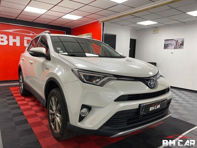 Toyota RAV 4 Hybride 197ch AWD Dynamic Blanc de 2016