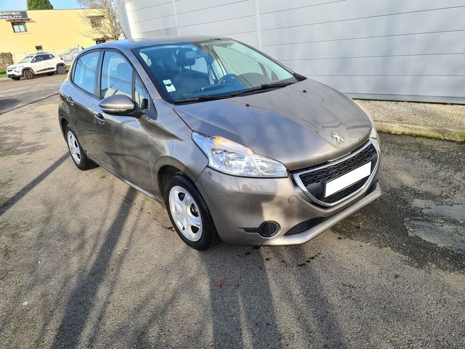 Peugeot 208 1.2 82 CV Gris de 2014