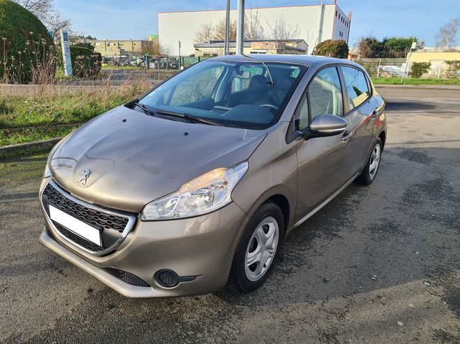 Peugeot 208 1.2 82 CV Gris de 2014