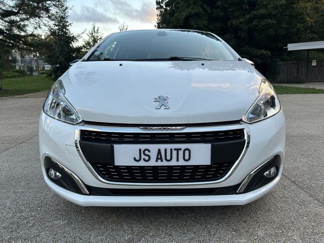 Peugeot 208 (2) 1,2 PURETECH 110 S&S ALLURE BUSINESS Blanc de 2018