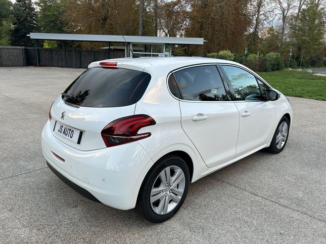 Peugeot 208 (2) 1,2 PURETECH 110 S&S ALLURE BUSINESS Blanc de 2018